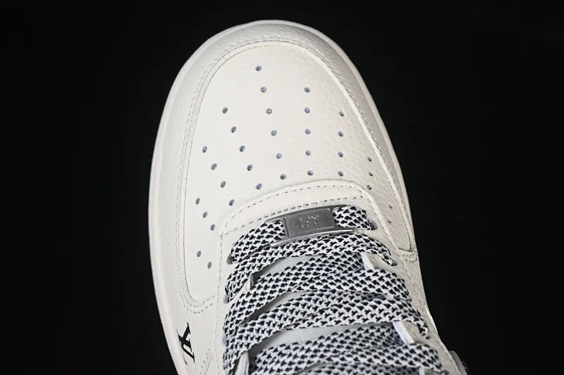 All categories Nk Air Force 1 Air Force series Nk Air Force 1 Low Air Force low-top Nike Air Force 1'07 Low LV joint black denim print Air Force 1 low-top casual sneakers SM6668-108